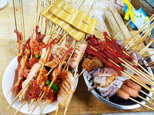 成都燒烤串串.jpg 成都燒烤串串.jpg