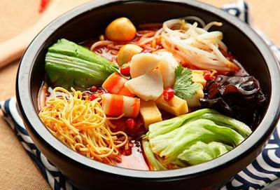 正宗云南過(guò)橋米線技術(shù)培訓(xùn)，包教包會(huì)學(xué)會(huì)為止