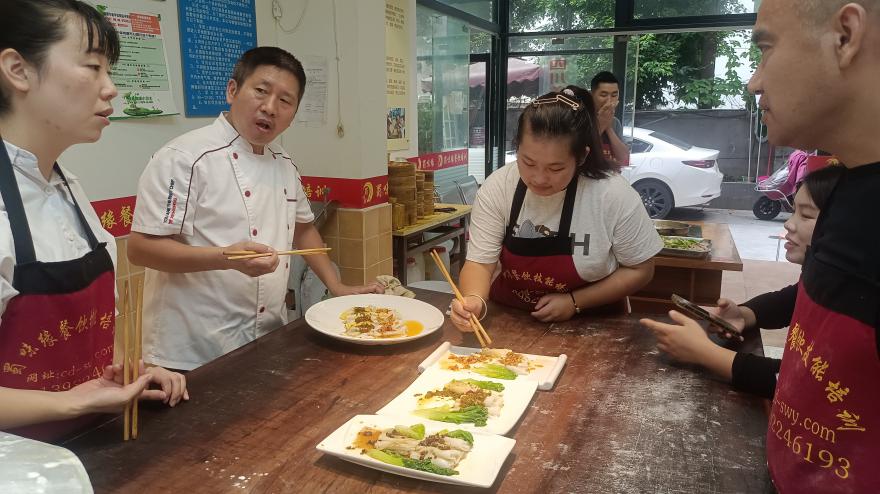 20251215194333105569.jpg 20251215194333105569.jpg