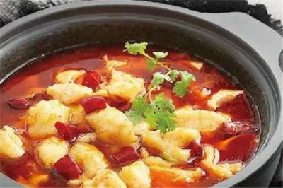 石鍋啵啵魚培訓班有哪些學校好點？飄味緣小吃培訓班深度解析