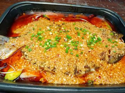 學習蒜香烤魚技術培訓學費，成都飄味緣小吃培訓學校便宜