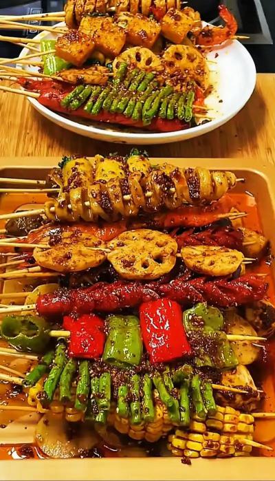 油炸串串技術培訓班怎么樣？飄味緣小吃培訓學校一對一教學