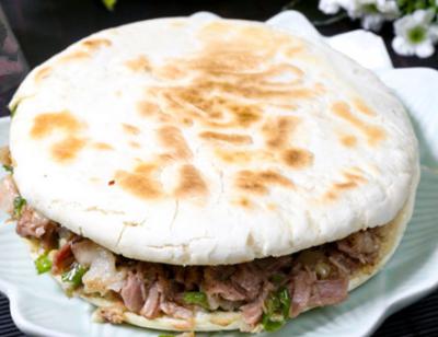 肉夾饃技術(shù)培訓(xùn)內(nèi)容有哪些？飄味緣老潼關(guān)肉夾饃技術(shù)培訓(xùn)